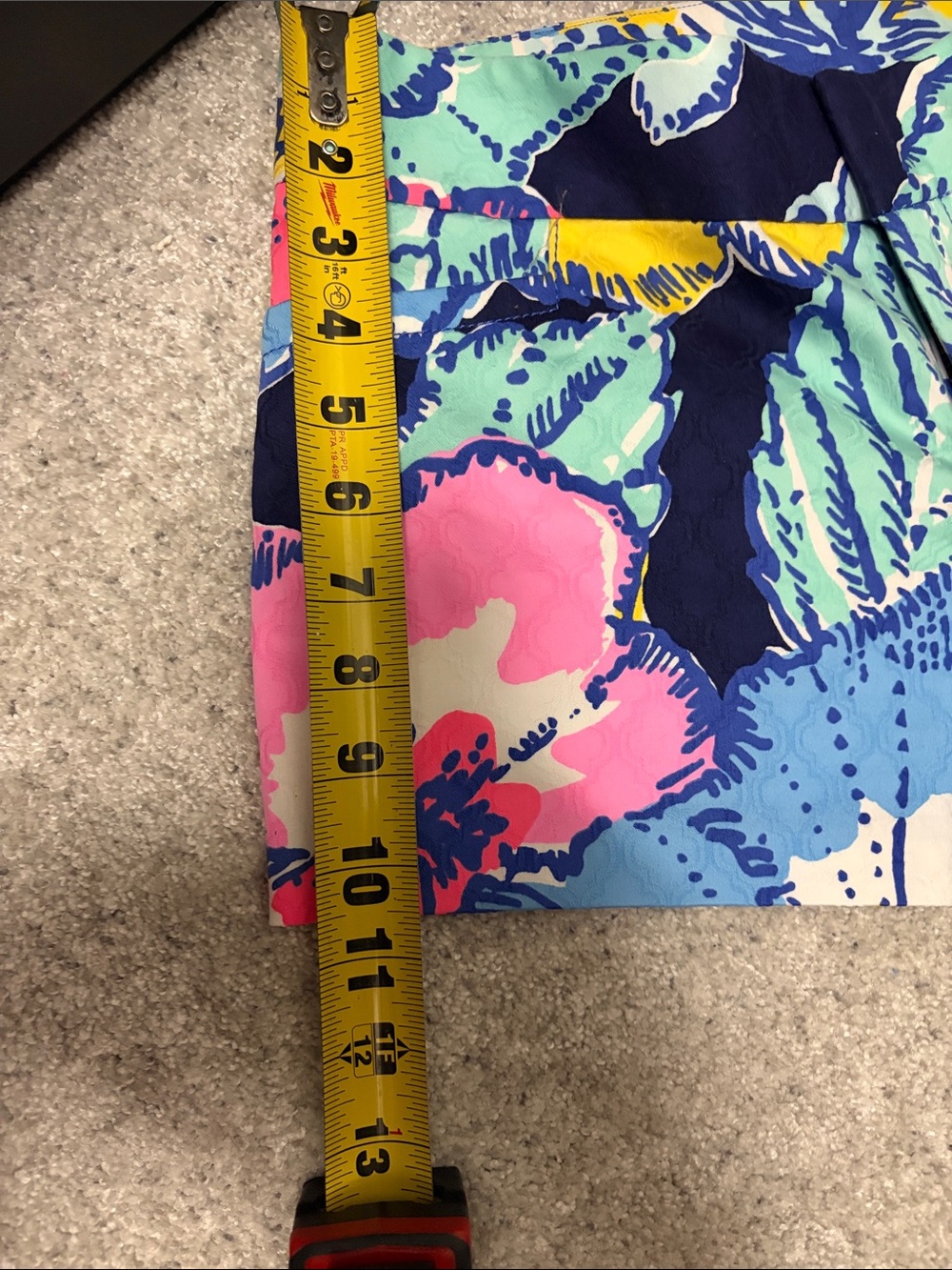 Lilly Pulitzer - Floral Print Women’s Shorts - Navy Multi - Picture 7 of 7